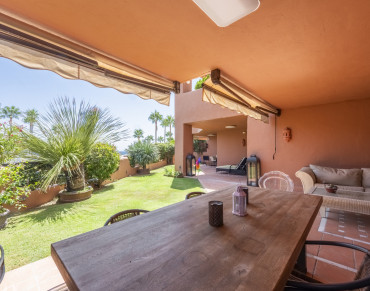 Apartment for sale in Estepona East, Mar Azul, Estepona - PANR-15165