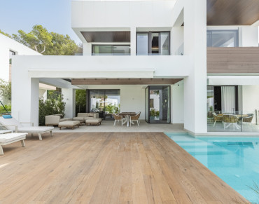 Villa for sale in Marbella Golden Mile, Marbella - PANR-15128