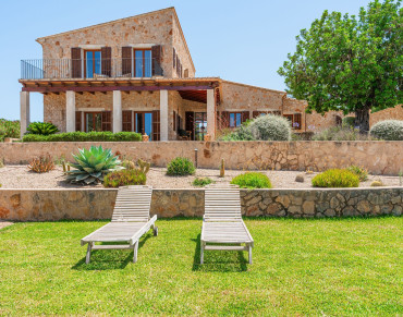 Farmhouse for sale in Felanitx - TA8642