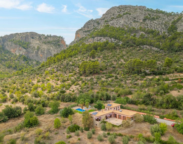 House for sale in Bunyola - TA9157