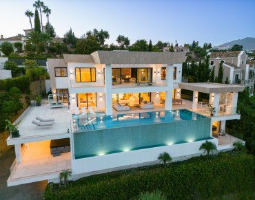 Villa for sale in El Paraiso - SV1812