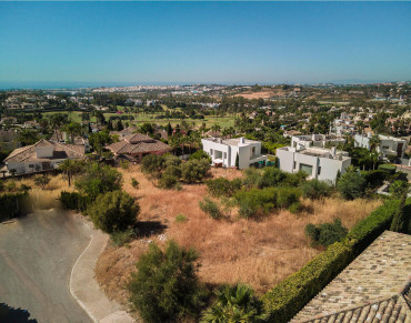 Land for sale in Nueva Andalucia, Marbella - W-02Q6K8