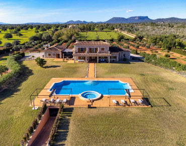 Villa for sale in Llucmajor - TA7980