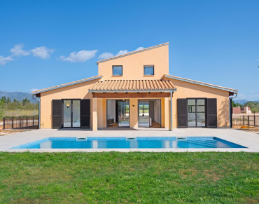 Town House for sale in Santa María del Camí - TA8319