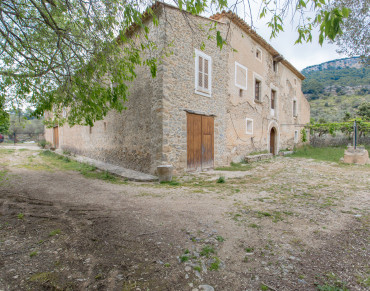 Possessio for sale in Puigpunyent - 4433