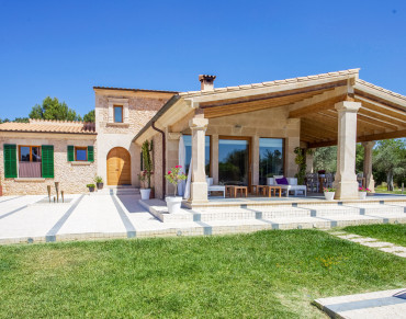 House for sale in Pollença - 6935