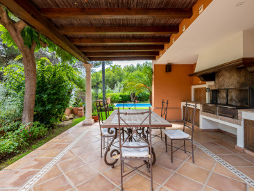 Villa in Marbella — photo 2