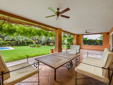 Villa in Marbella — photo 3