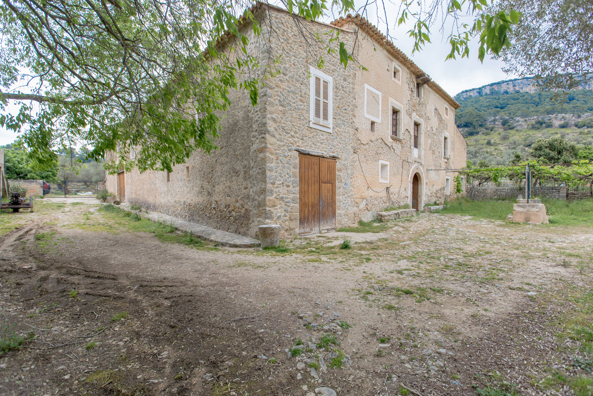 4433 - House in Puigpunyent