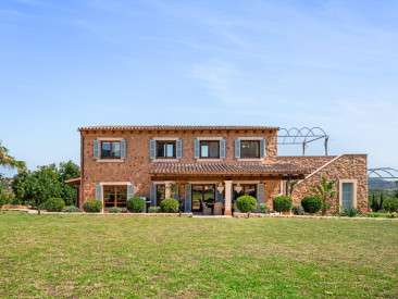 House in Santa María del Camí