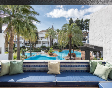 Penthouse for sale in Puente Romano II - R112-10094
