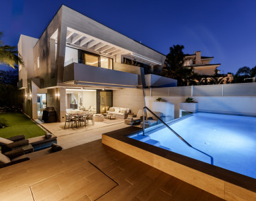 Semi Detached House for sale in Puerto Banús - SV2300