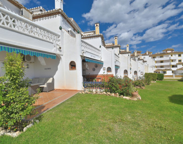 Town House for sale in Calahonda - ST6044