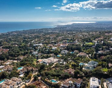 Land for sale in Marbella Golden Mile, Cascada de Camojan, Marbella - PANR-15503
