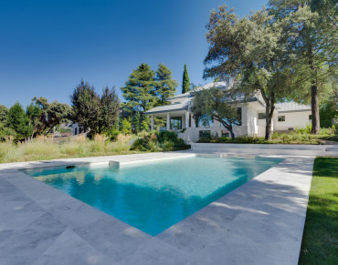Chalet for sale in Madrid - M1014