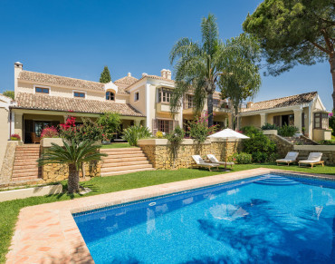 Villa for sale in El Madronal - PANR-15624