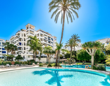 Apartment for sale in Puerto Banús - W-03003A