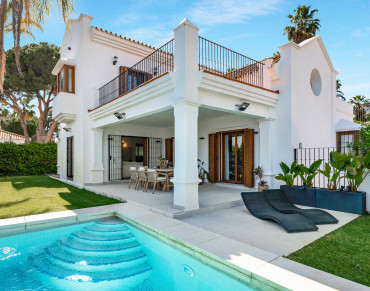 Villa for sale in Nagueles - W-03055X