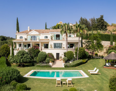 Villa for sale in Marbella Club Golf Resort, Benahavis - DM3784