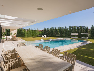 Villa in Marbella — photo 3