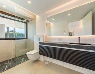 Villa for sale in Marbella Golden Mile - DM4529-01