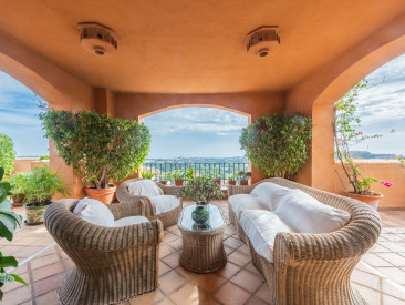 Apartment in Marbella — photo 4