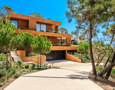 Villa for sale in Monte Mayor, Benahavis - W-04652L