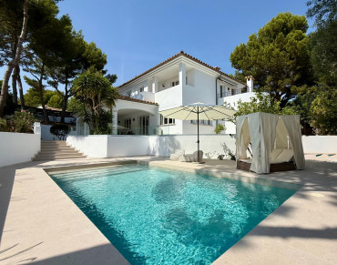Elegant Villa In Nova Santa Ponsa