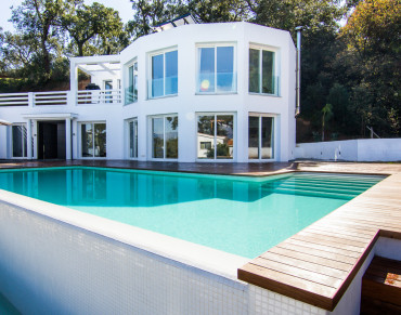 Villa for sale in Marbella East, Altos de Elviria, Marbella - W-02DUGG