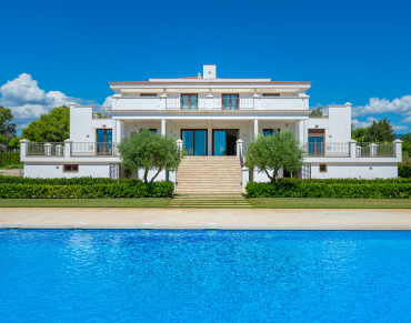 Villa for sale in Guadalmina Alta, Guadalmina, San Pedro de Alcantara - W-02NXYI