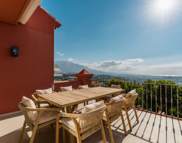 Penthouse for sale in La Quinta, Benahavís - HRB-01292P