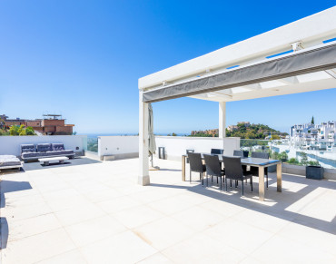 Penthouse for sale in La Quinta - ST6124