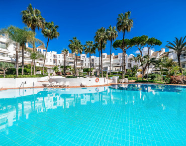 Apartment for sale in Elviria - W-046C9I