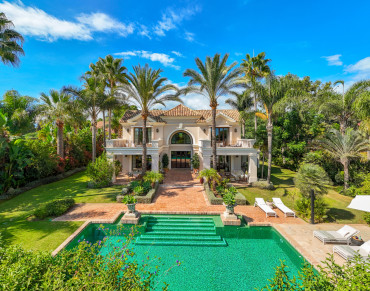 Villa for sale in Guadalmina Baja, Guadalmina, San Pedro de Alcantara - PANR-15946