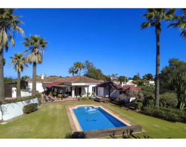 Villa for sale in Sotogrande Costa, Zona B, Sotogrande - 428-04390P