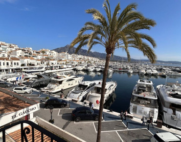 Commercial Premises for sale in Puerto Banús - 428-04647P