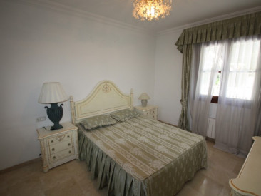 Villa in Marbella — photo 5