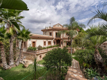 Finca in Estepona