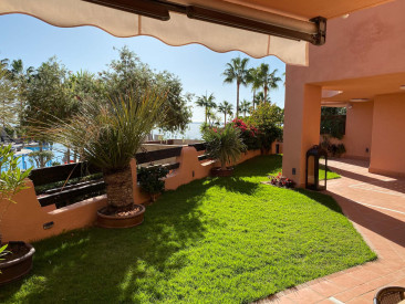 Apartment in Estepona — photo 4