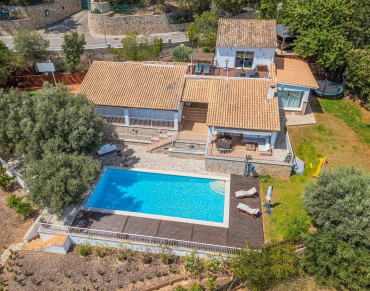 Villa for sale in Bunyola - TA9290