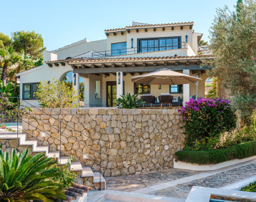 Villa for sale in Santa Ponsa - PO0005