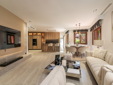 Apartment in Estepona — photo 2