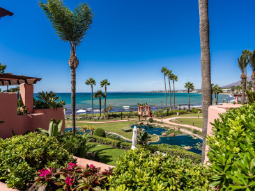 Apartment in Estepona