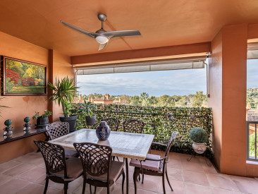 Apartment in Estepona — photo 5