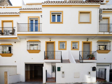 Town House in Estepona — photo 3