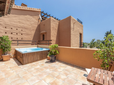 Duplex in Estepona — photo 3
