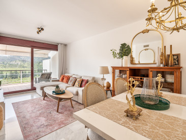 Apartment in Estepona — photo 3