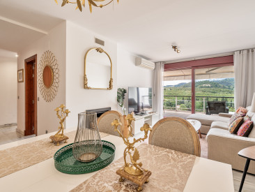 Apartment in Estepona — photo 4