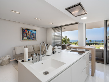Apartment in Estepona — photo 3