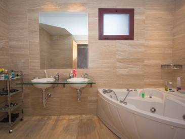 Apartment in Estepona — photo 6